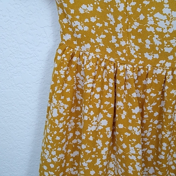 DAVI & DANI- Ditzy Floral, Swing, Ruffled Mini Dress in mustard yellow - Picture 9 of 14